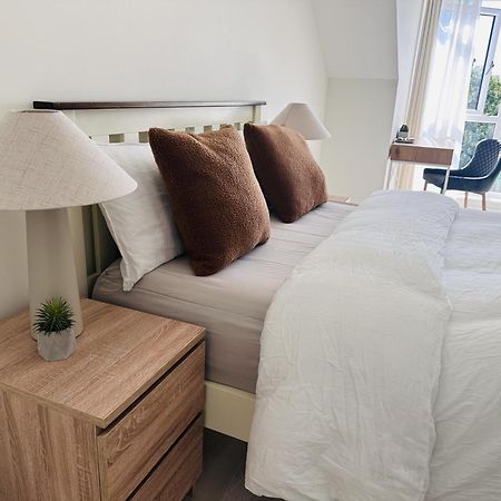 King Room With Ensuite In Dublin คลอนดัลคิน ภายนอก รูปภาพ