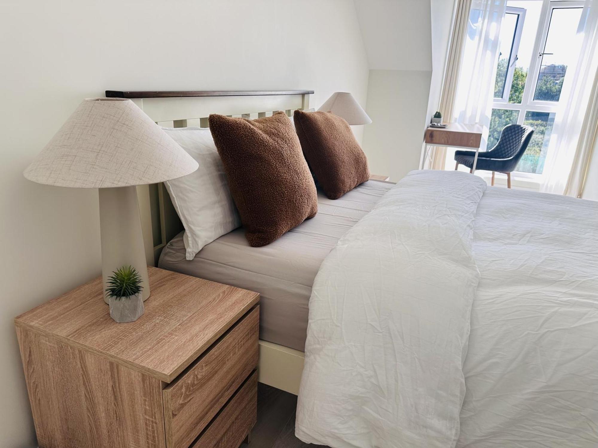 King Room With Ensuite In Dublin คลอนดัลคิน ภายนอก รูปภาพ